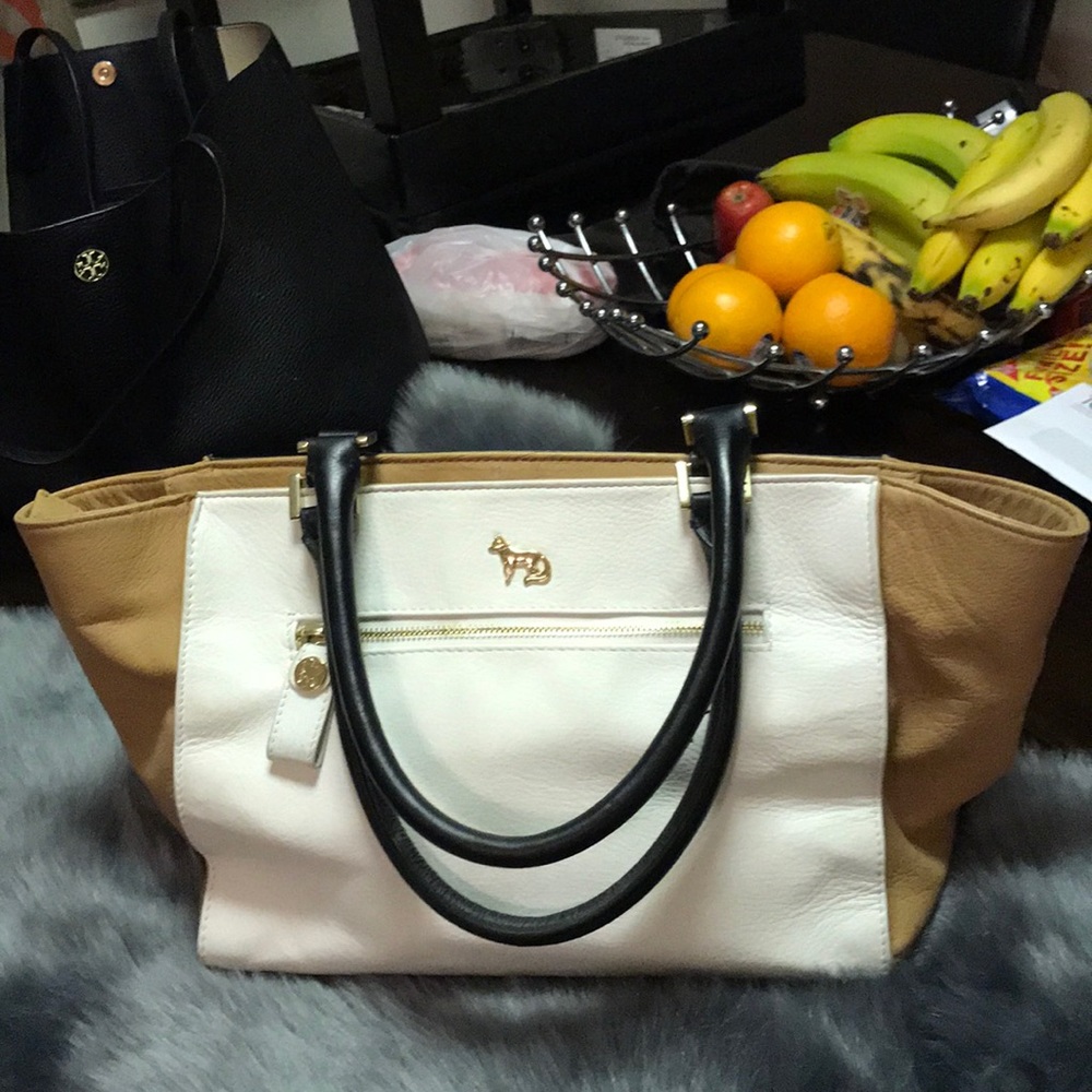 Emma fox 🦊, bag